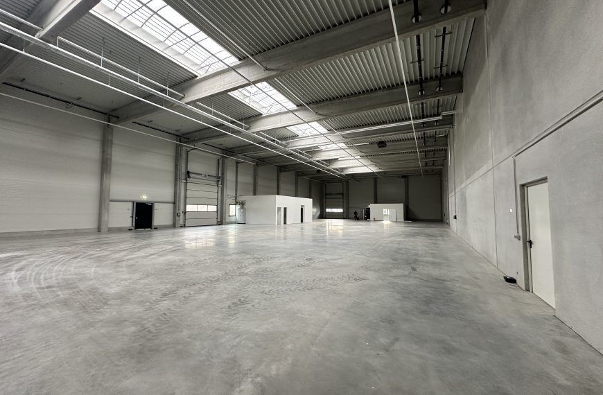 10061 WKKB Logistikhalle Kelsterbach – Ausbau mit Präzision und Verantwortung